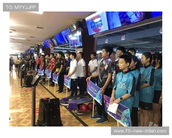 世界保龄球社区联赛推动校园俱乐部建设，保龄球俱乐部要多少钱